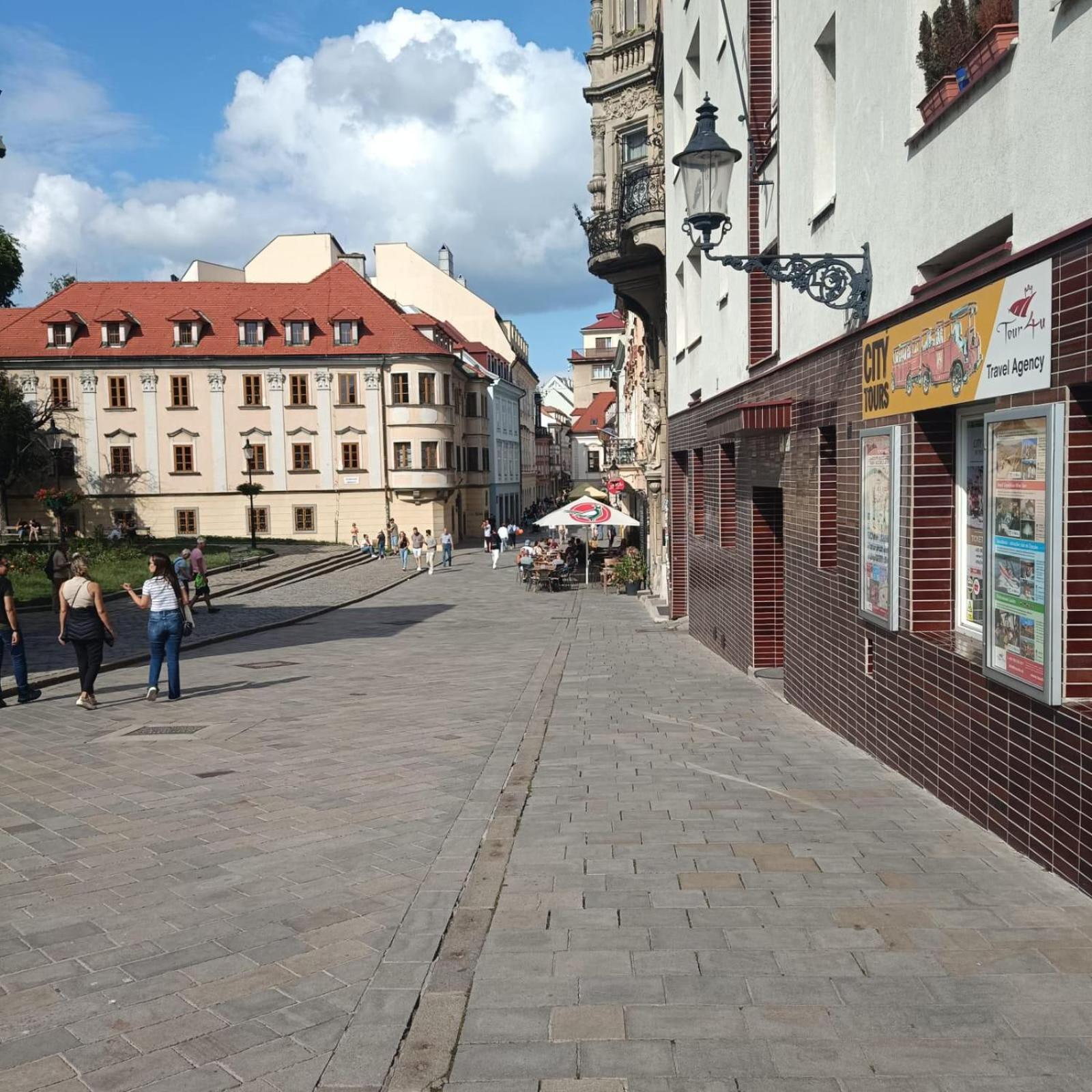 New Oldtown Apartment Near St Martin Cathedral, Ac, Balcony Bratislava Eksteriør bilde